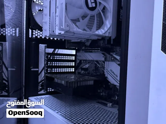 Pc gaming RTX5060 TI 8GB