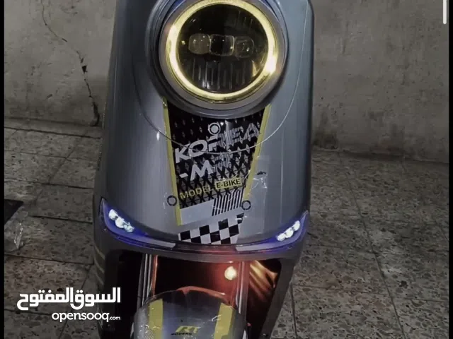 دراجه شحن R11 موديل 2025 ماركه Korea MR كامل ملحقاته ويجي وياها جادر خاص بيه و مرايات و بيه مجال