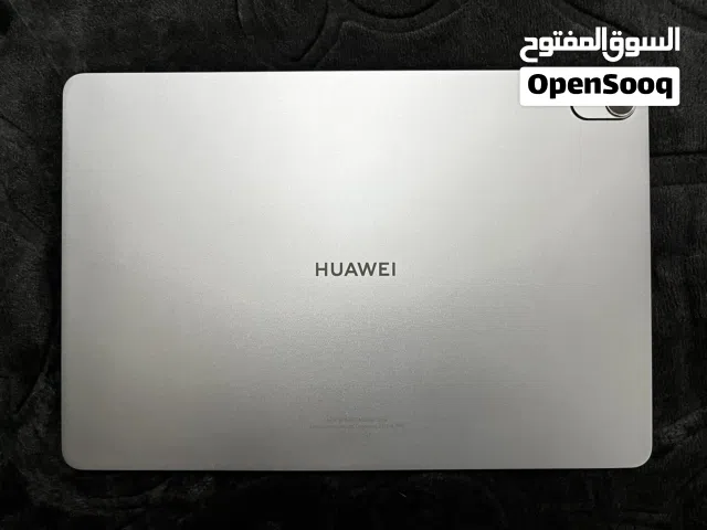 للبيع هواوي ميت باد 11.5(نسخة PaperMatte)نظيف جداً + قلم M-Pencil 3 مع كامل ملحقاته(بكج كامل لطلاب)