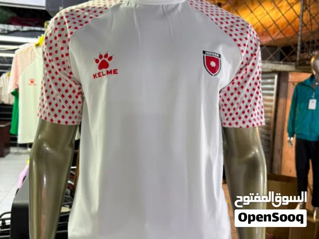 بلوزه منتخب الاردن  بلوزه منتخب النشامى  انظف قماش وانظف شغل  موجود كميه محترمه  اي استفسار رن وتكرم