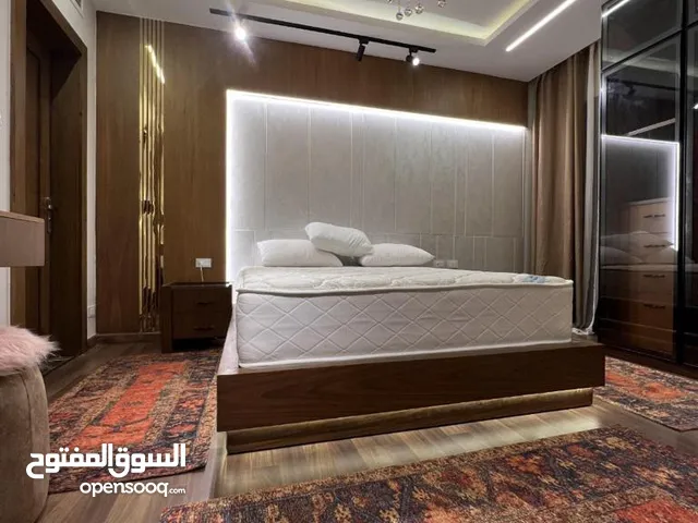 143m2 5 Bedrooms Apartments for Sale in Cairo Qasr al-Nil