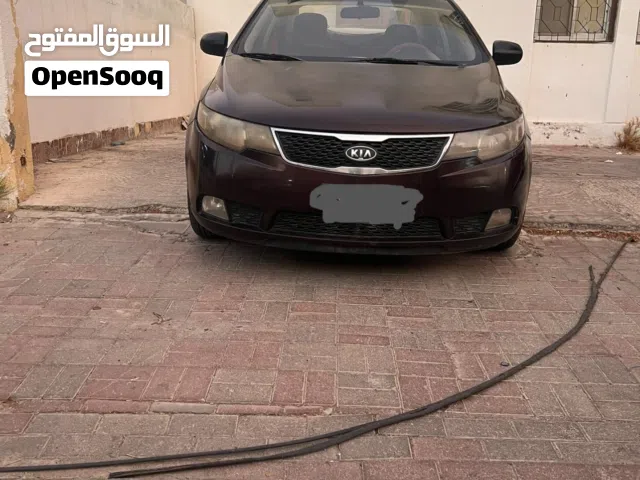 2012 كيا سيراتو EX
