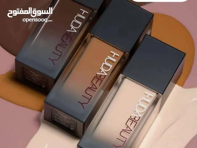 مكياجات من ماركات اصلية