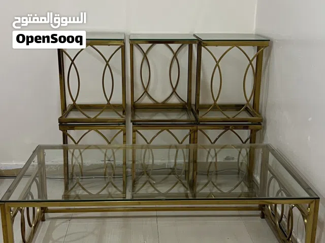 طاولات إستيل