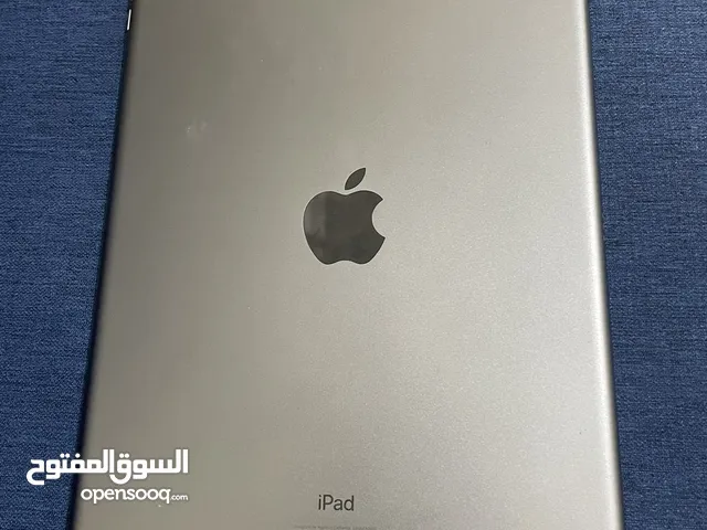 iPad 8 / 32 GB