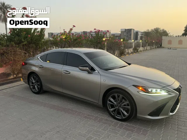 2020 لكزس ES ES 350 F Sport Design