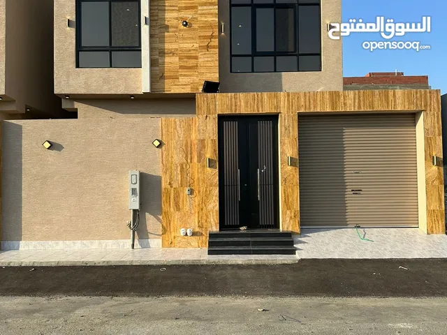 550m2 More than 6 bedrooms Villa for Sale in Jeddah Riyadh