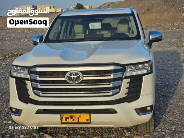 تويوتا لاندكروزر GXR 2022 بدون توربو ممشى قليل