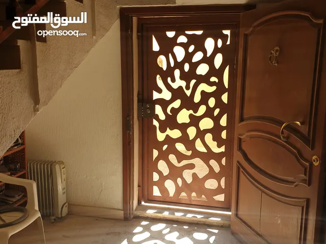 276 m2 More than 6 bedrooms Townhouse for Sale in Tripoli Al-Hashan