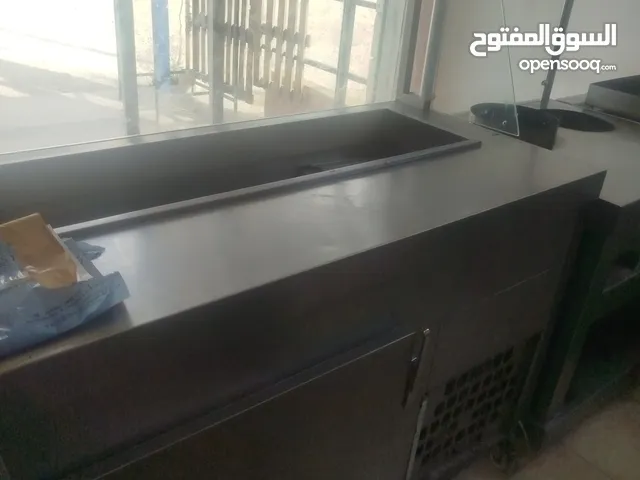 مطعم  شعبي حمص وفلافل للبيع بكامل معداته بكامل معداته وبسعر حرق