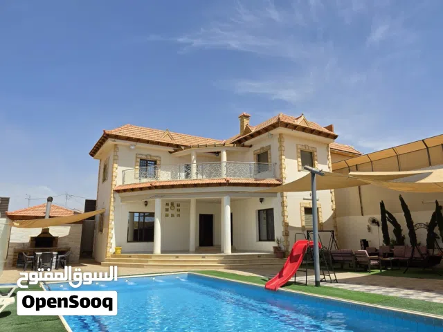 2 Bedrooms Chalet for Rent in Jordan Valley Al Rama