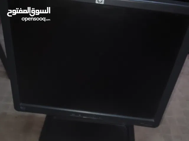17" HP monitors for sale  in Al Ahmadi