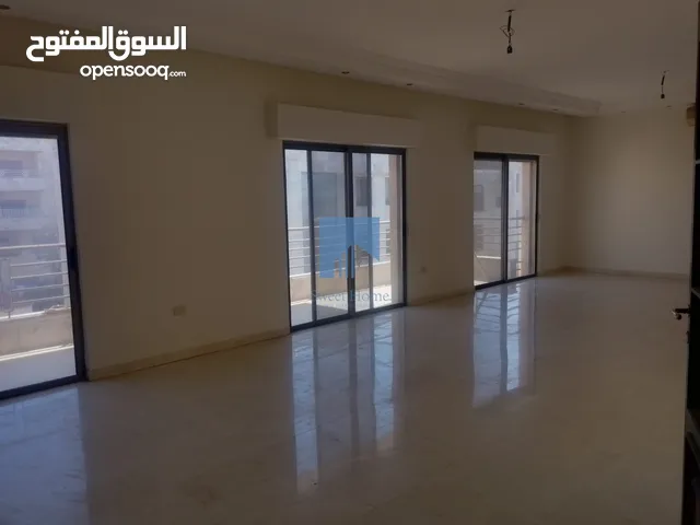 320 m2 4 Bedrooms Apartments for Sale in Amman Um Uthaiena