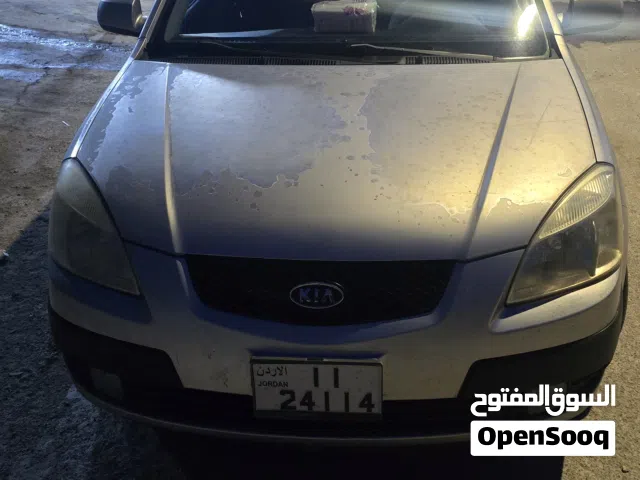 2006 كيا برايد Standard