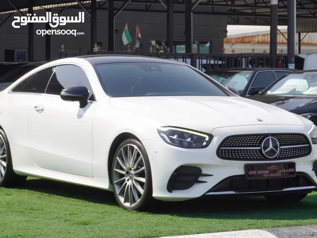 MERCEDES BENZ E200 COUPE 2022 FOR SALE IN EXCELLENT CONDITION - GCC SPECIFICATIONS