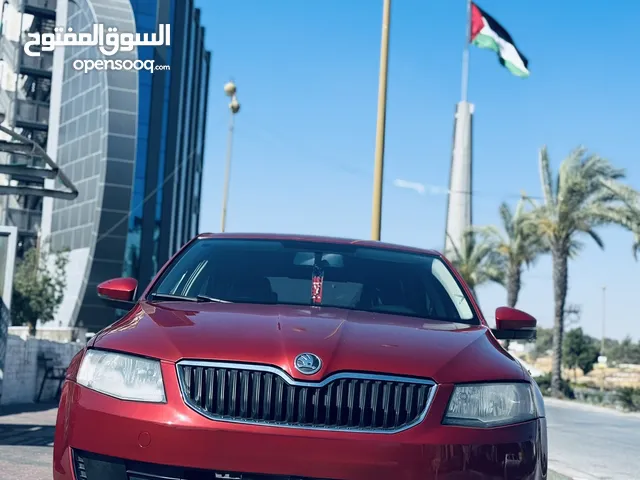 سكودا اوكتافيا بنزين 1400cc برايفيت اوتومات 2015/14 البيع فقط كاش