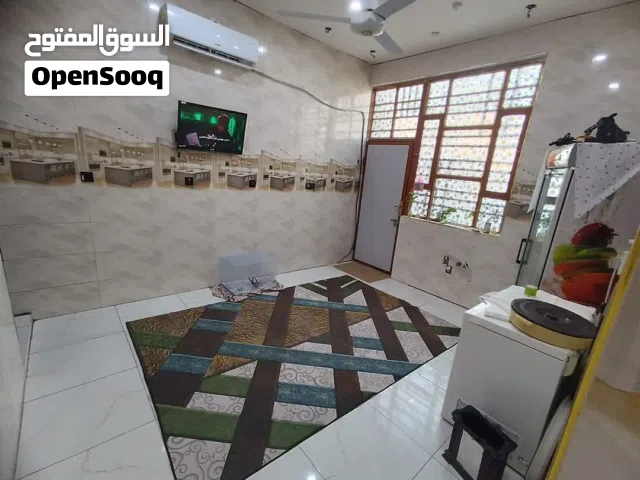 بيت للبيع .
