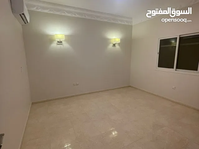 550 m2 1 Bedroom Apartments for Rent in Al Riyadh Al Khaleej