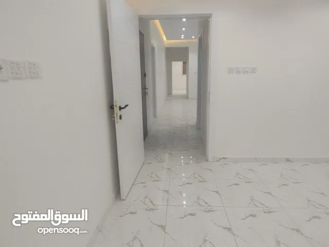 315 m2 5 Bedrooms Apartments for Rent in Tabuk Al-Nazim
