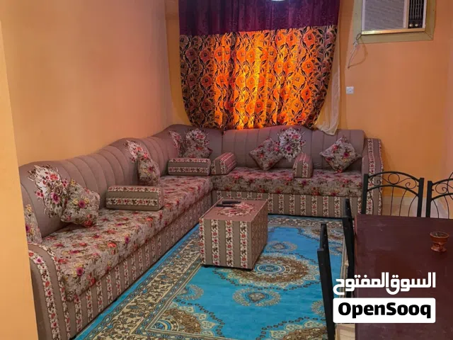 شقة للايجار اليومي 30 ريال  مقابل شاطي طاقة الكورنيش