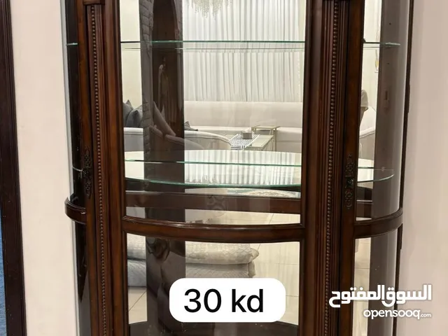 كبت بوفيه ثلاث