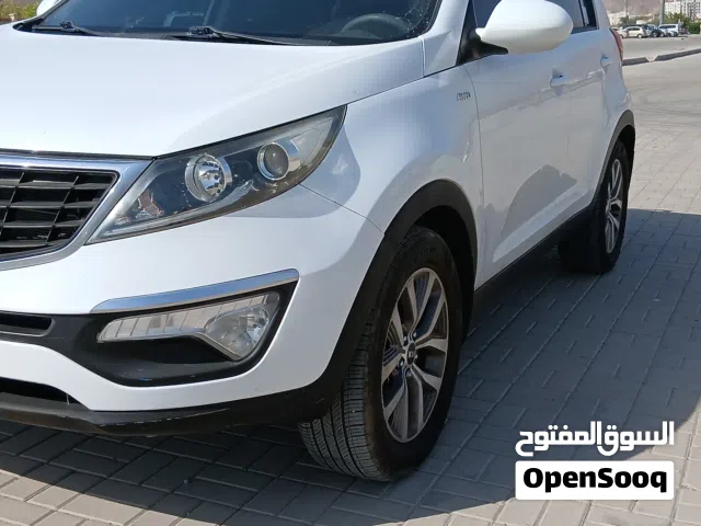 كيا سبورتاج خليجي نظيفه جدا 2015 واقتصادية جدا جدا  Kia Sportage is very stylish and economical .