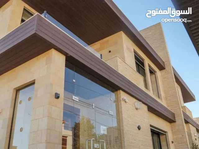 700m2 More than 6 bedrooms Villa for Sale in Amman Dabouq