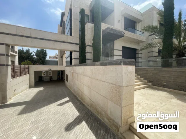 708 m2 More than 6 bedrooms Villa for Rent in Amman Abdoun