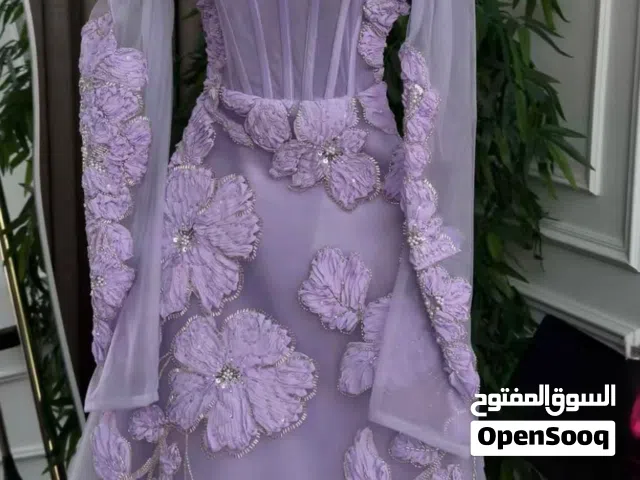 فستان سهرة للبيع