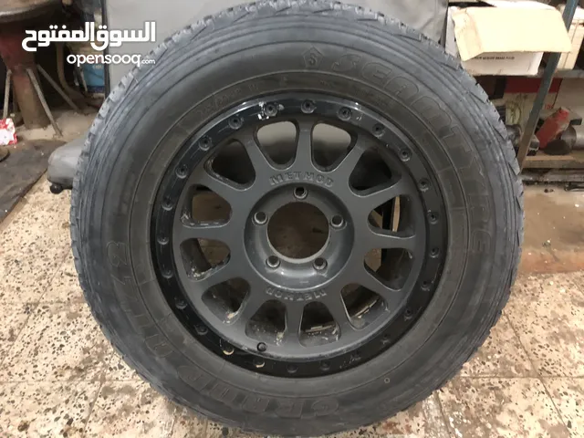 Other 18 Tyre & Rim in Al Sharqiya