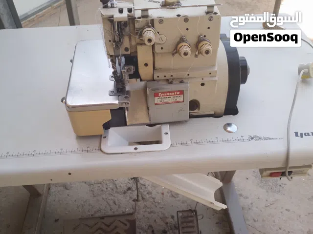 ماكنة خياطه