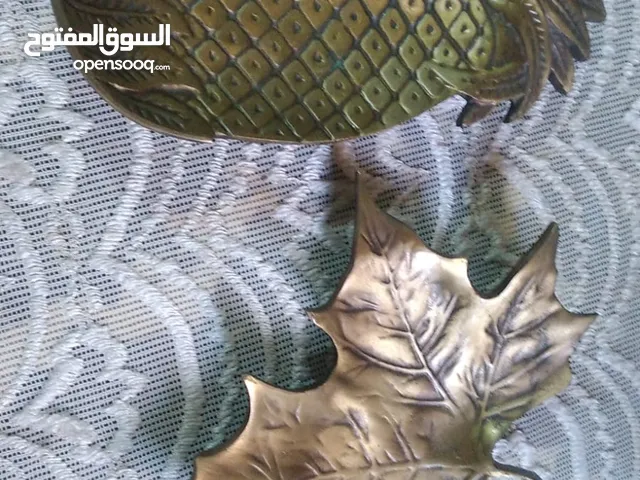 قطعتين نحاس من النوادر