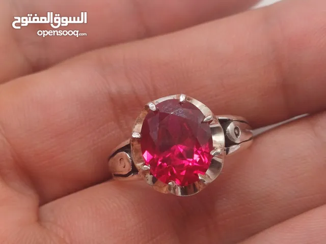 ياقوت احمر