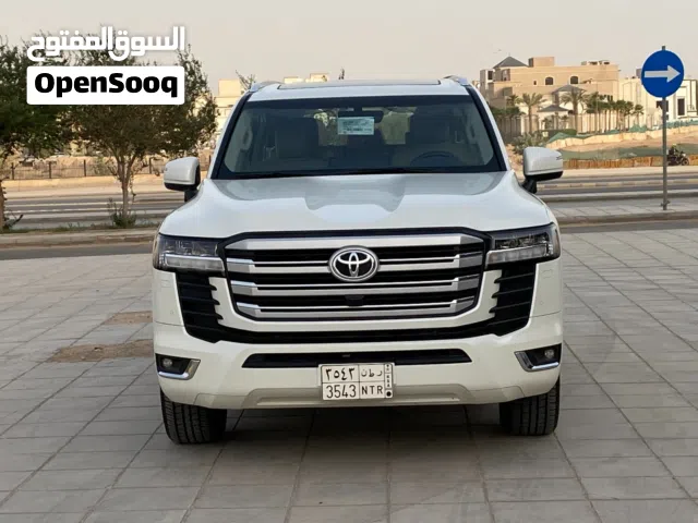 2024 تويوتا لاند كروزر GXR