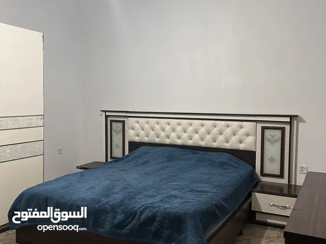غرفة نوم زوجية 6 قطع بحالةً جيده