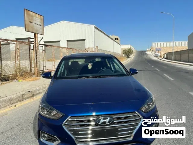 2018 هيونداي اكسنت Limited