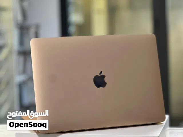 MacBook M1