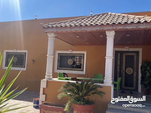 منزل مستقل بتشطيبات سوبر ديلوكس للبيع في عمان جاوا