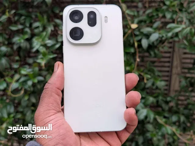 Oppo Find X9 Pro White + Premium Gift Box