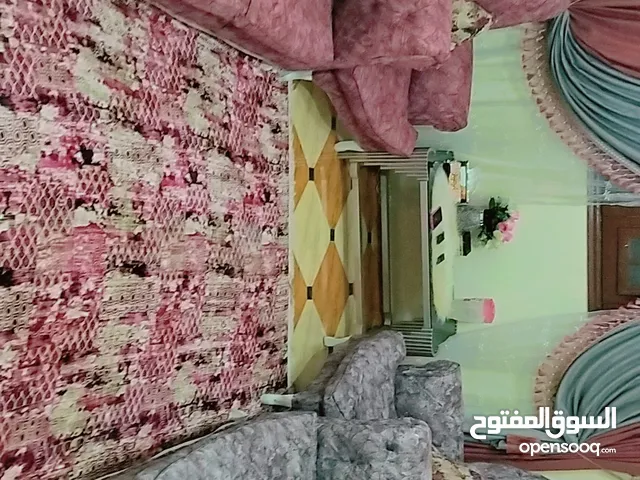 للبيع طقم انتريه استعمال 3 شهور فقط