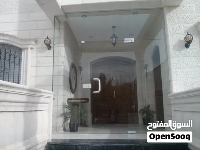 ( حجير للسيكوريت )  زجاج سيكوريت : الأمان و الأناقة في آن واحد .  { لحماية فائقة و مظهر عصري}