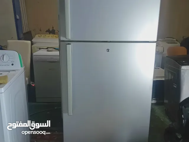 للبيع ثلاجات حجم كبير وفرن 60+ 90 وغسالات وجفافات وسرير اطفال وكرسي مكتب