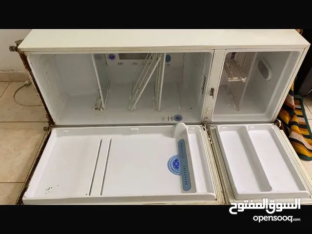 ثلاجه مستعمل بحالة جيده شغاله ميه بالميه