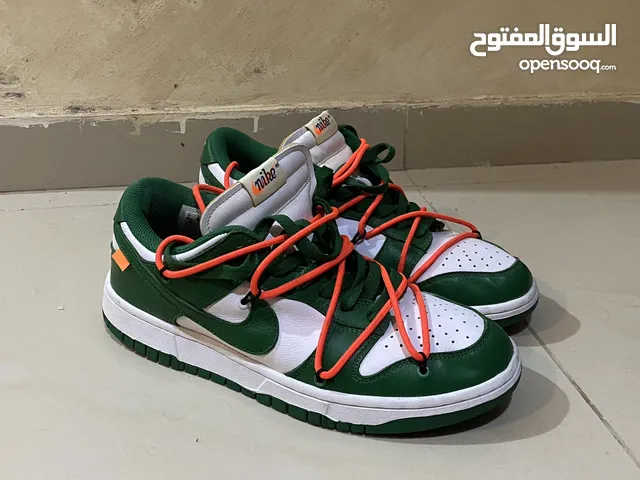 Off-White X Nike Dunk Low