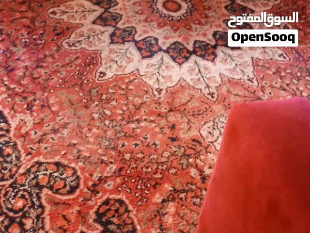 سجادة إيرانية مستعملة للبيع