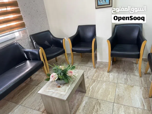 عيادة اسنان للبيع