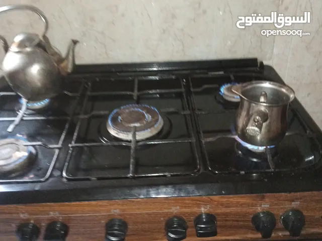 غاز طهي رؤوس 5 وكوشة كبيرة استعمال مرة واحدة  ونظيف ماشاء الله