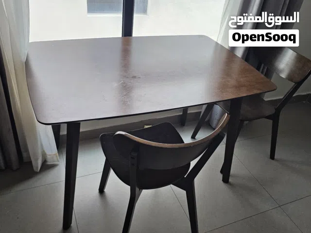 Dining table and chair for sale 1 year used
