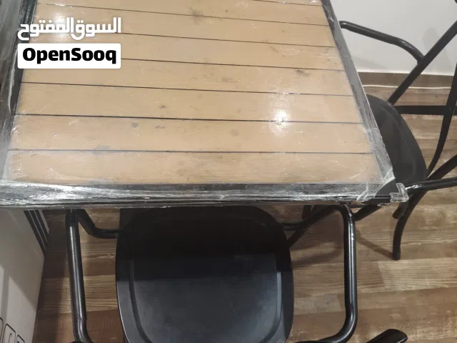 طاولة طعام (سفرة) حديد بالكامل - تصميم عصري Heavy Duty Full Metal Dining Set - Modern Design
