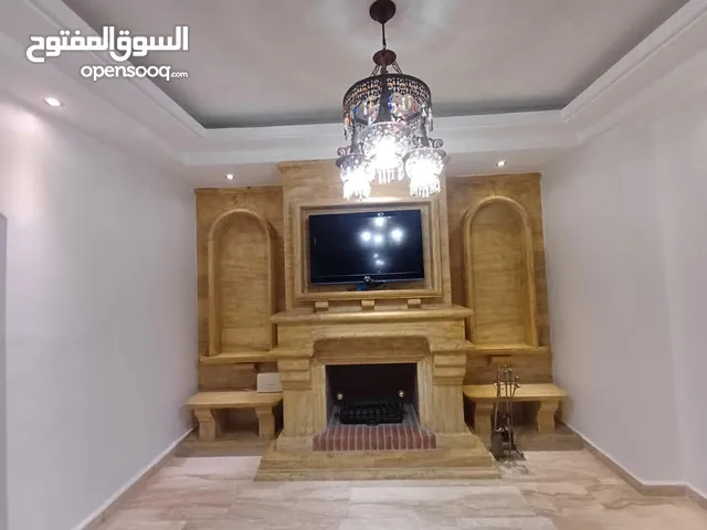 200 m2 3 Bedrooms Apartments for Rent in Amman Khalda